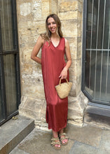 Load image into Gallery viewer, Šaty Athény - grepová