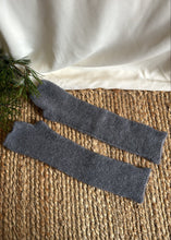 Load image into Gallery viewer, Rukavníky Alpaka