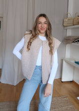 Load image into Gallery viewer, LUNA vesta