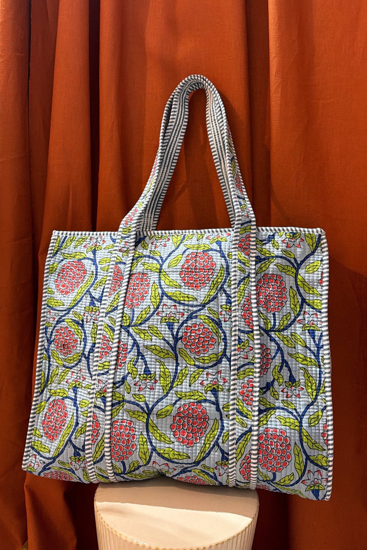Tote bag no.28