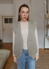 Load image into Gallery viewer, GIGI pletená vesta