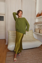 Load image into Gallery viewer, IRIS svetr