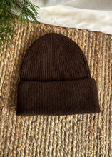 Load image into Gallery viewer, Čepice Alpaka