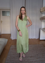 Load image into Gallery viewer, Šaty Athény - avokádo