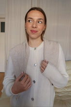 Load image into Gallery viewer, Trojcípý šátek