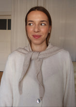 Load image into Gallery viewer, Trojcípý šátek