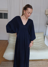 Load image into Gallery viewer, Bohémky - tm. modrá