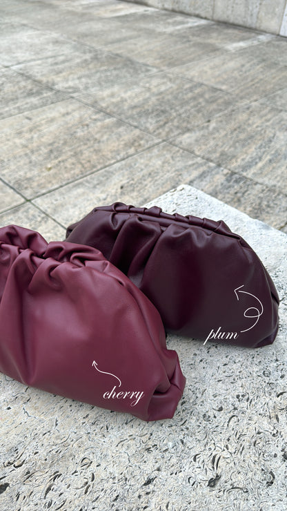 THE POUCH / Cherry
