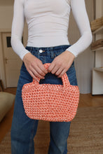 Load image into Gallery viewer, Crochet košík - meruňkový
