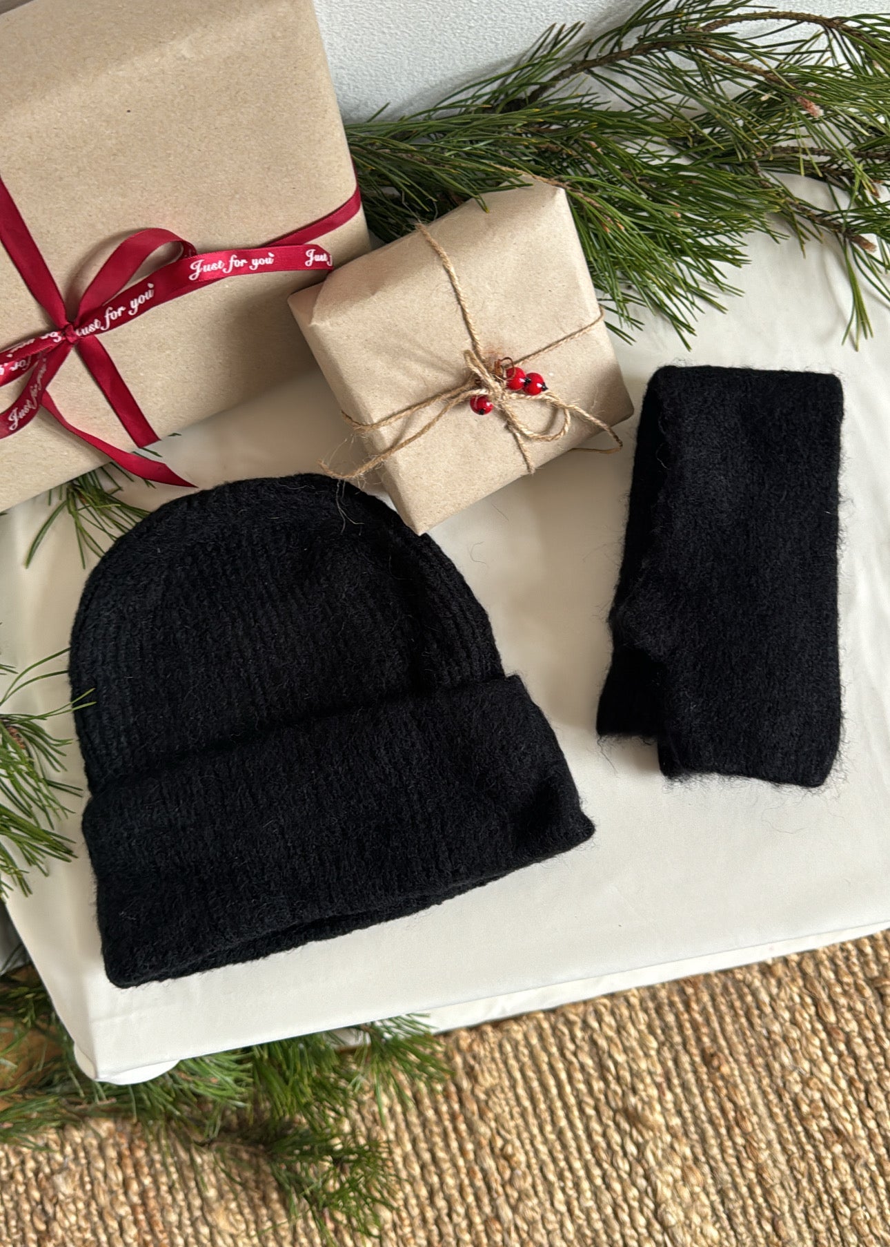 Vánoční set: čepice + rukavice alpaka