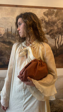 Load image into Gallery viewer, THE POUCH / Terracotta
