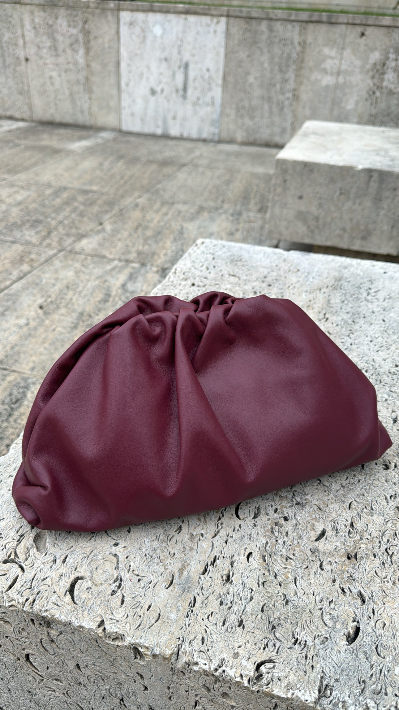 THE POUCH / Cherry