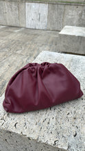 Load image into Gallery viewer, THE POUCH / Cherry

