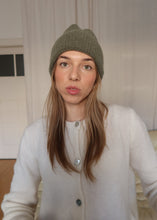 Load image into Gallery viewer, Čepice Alpaka
