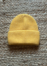 Load image into Gallery viewer, Čepice Angora

