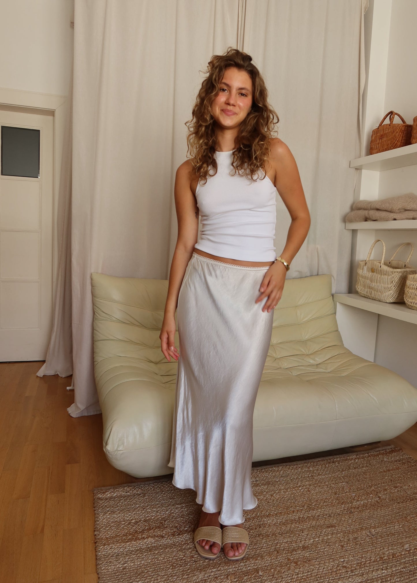 Viskózová sukně / Slonová kost