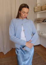 Load image into Gallery viewer, CAMI alpaka cardigan II
