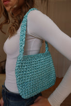 Load image into Gallery viewer, Crochet kabelka - mentolová
