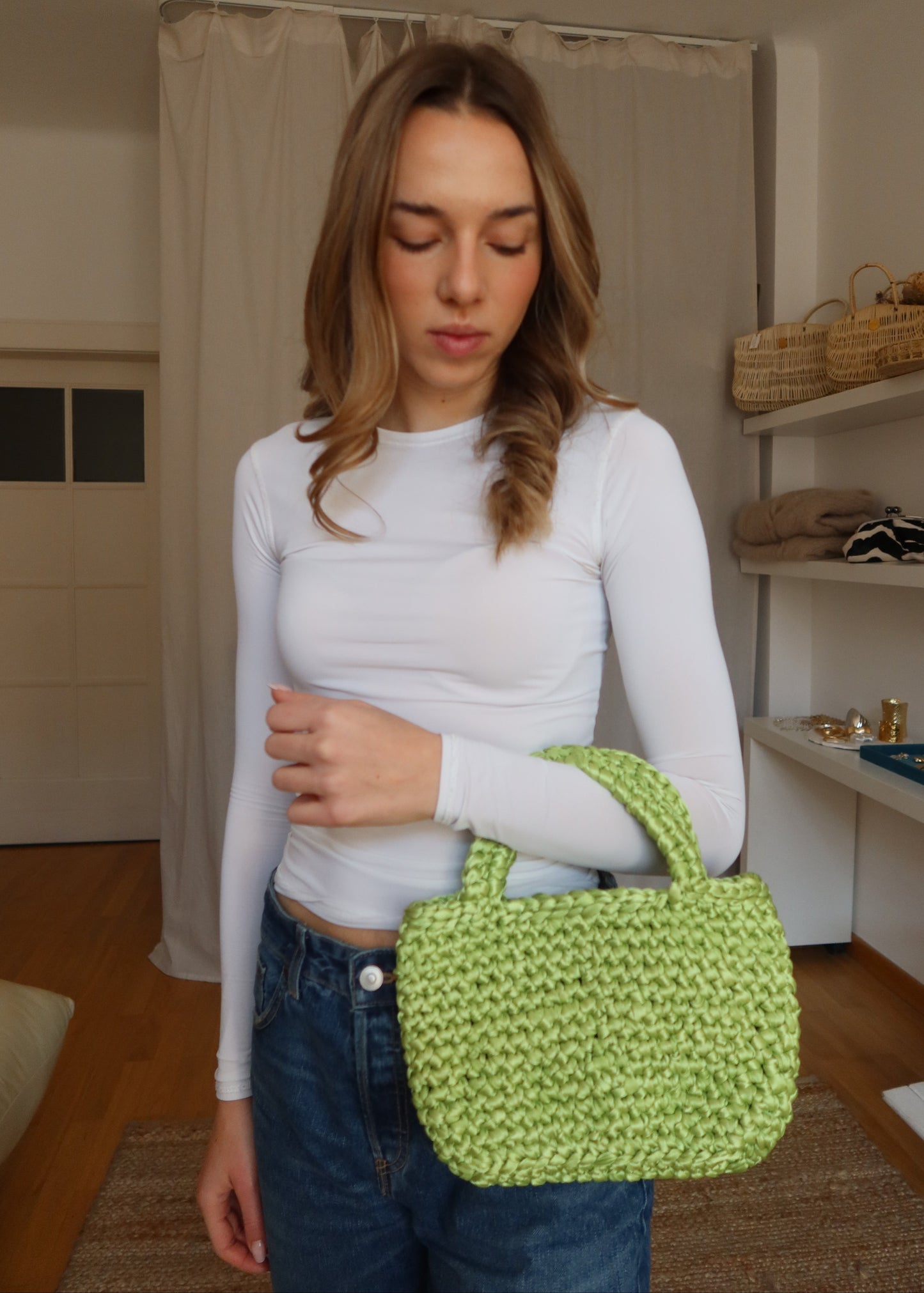 Crochet košík - sv. zelený