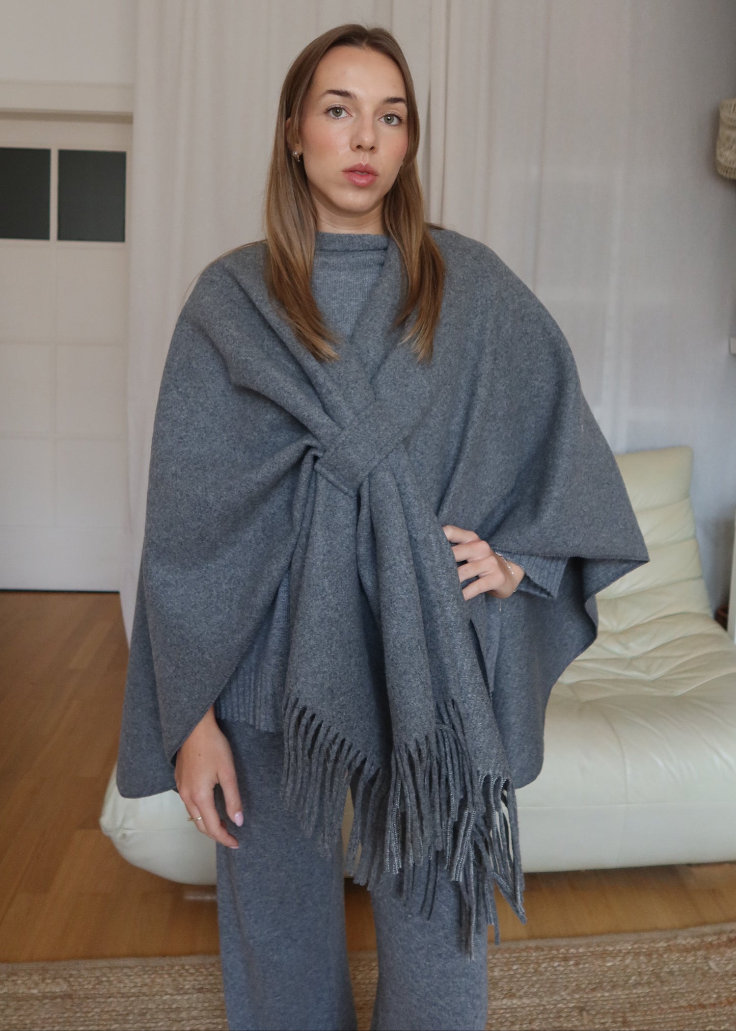 RUBI poncho