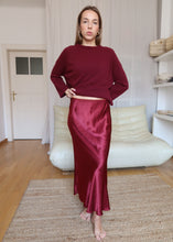 Load image into Gallery viewer, Viskózová sukně / podzimní třešeň
