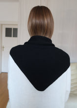 Load image into Gallery viewer, Trojcípý šátek
